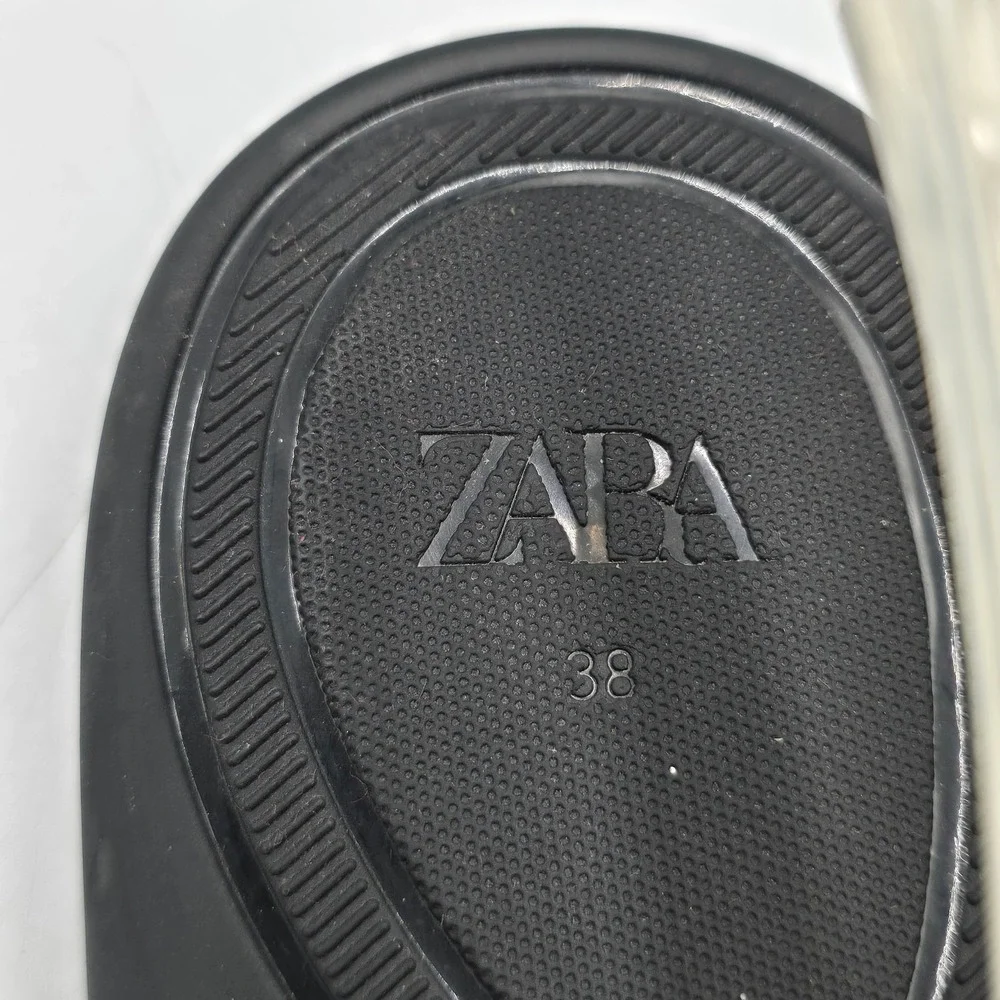 Zara Sandals Womens 38 Jelly T-Strap Black Clear EUC Summer Beach Comfort